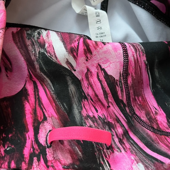 Wunder Train High-Rise Tight 25” - Picture 3 of 4